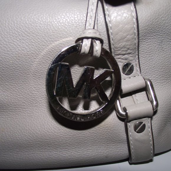 Two Purses  1-MICHAEL-KORS EST-1981  & 1-ROSETTI - Picture 4 of 8